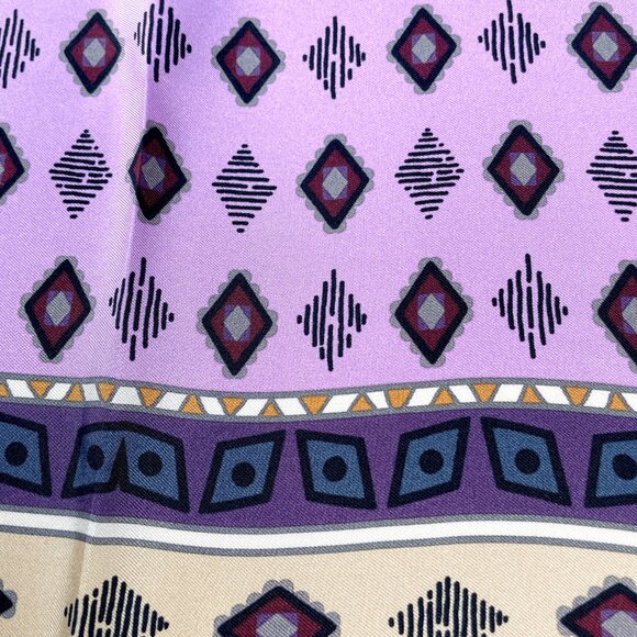 Iconic Gucci Silk Panther/Big Cat Motif Scarf | NWOT | - Picture 4 of 15